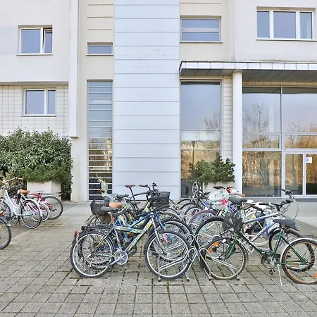 Karawela Gdańsk Apartments by Renters-2