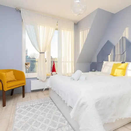 Platinum Tartaczna Apartments by Renters-2