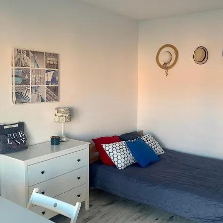 Four Oceans Blue Studio-3