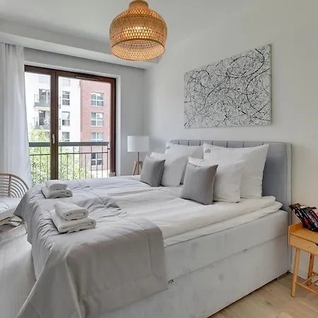 Szafarnia Marina, City Center & Free Parking By Downtown Apartments-2
