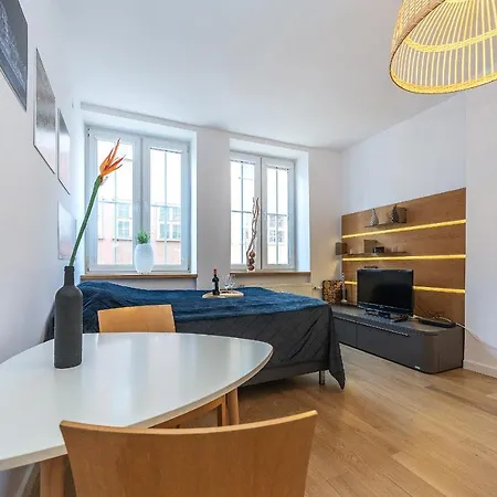 Hello Apartments Modern Studio Sw Ducha-3