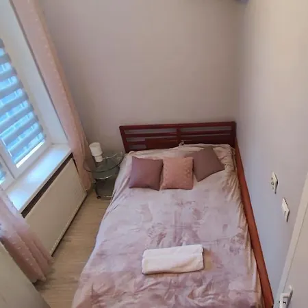 Mieszkanie przy zielonej bramie-3