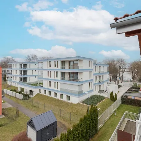 Apartament Neptun Park by Noclegi Renters-2