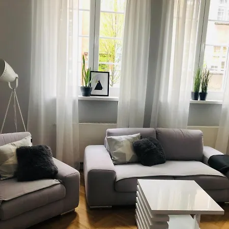 Apartament ZŁOTNIKÓW-2