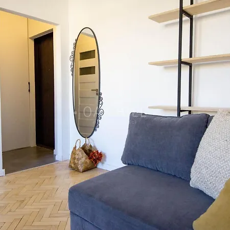 Signe Home-2