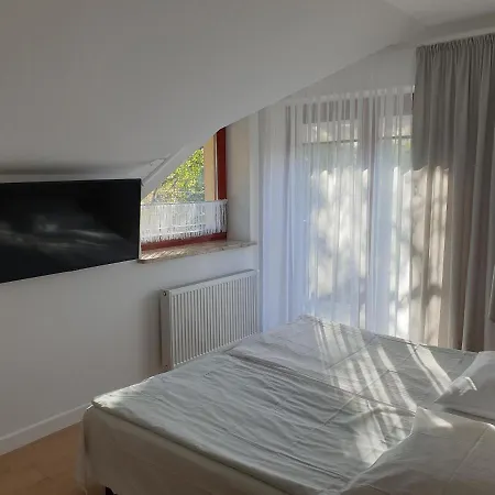 Messina Apartamenty Wyspa Sobieszewska-3