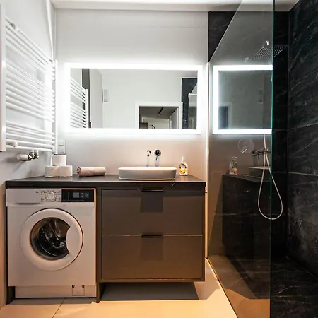 Exclusive Marina Apartment-3