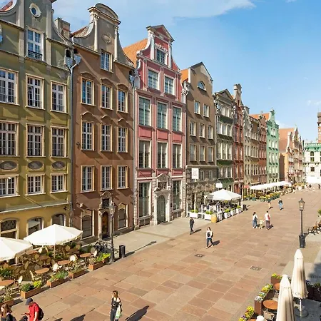 Apartments Old Town Dluga & By Noclegi Renters-2