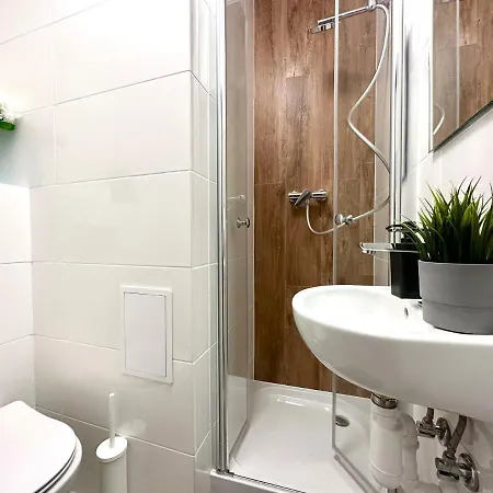 Mmrent One Way Room-3