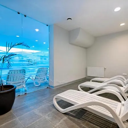 Riverview Apartament Waterline Spa & Pool-3