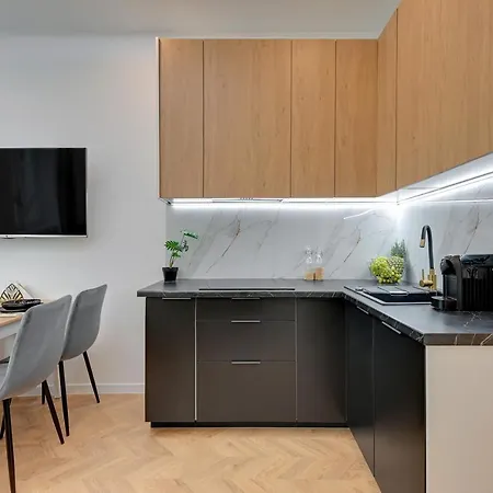 Ideal Apartments Przy Żurawiu-3
