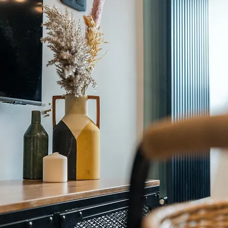 Golden Seaside Beach By Aparo - Plaza 200M, 2 Lazienki, 2 Sypialnie Oraz Salon, 3 Tv, Balkon, Lozeczko-3