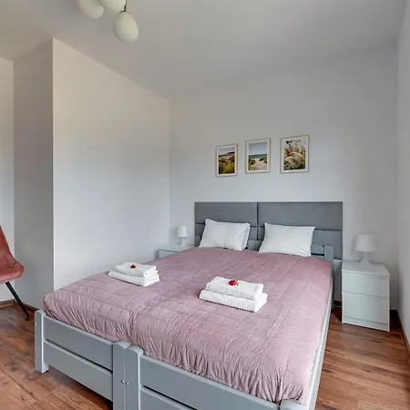 Apartment Brzeźno Beach by TriApart-2