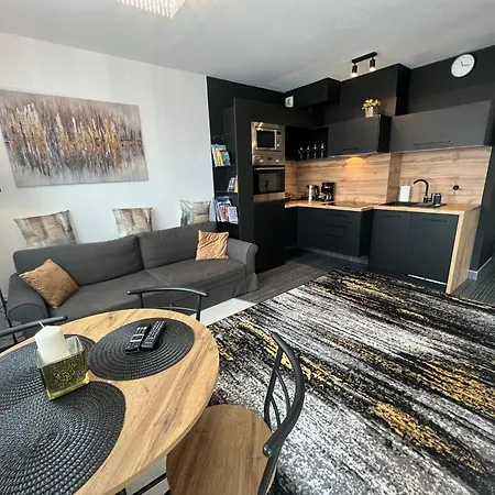 Wake Up To Baltic Views Aon Apartment Just Minutes From Beach-2