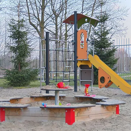 Kings Court - Neptun Park-2