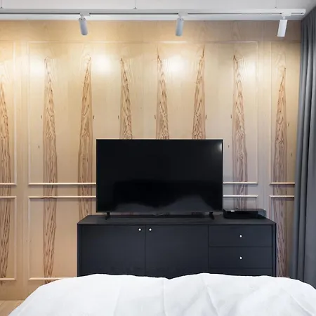 Nowoczesne Apartamenty W Centrum Gdanska Przy Motlawie Z Podziemnym Parkingiem-2