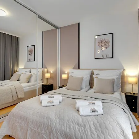 Nad Stawem By Downtown Apartments-2