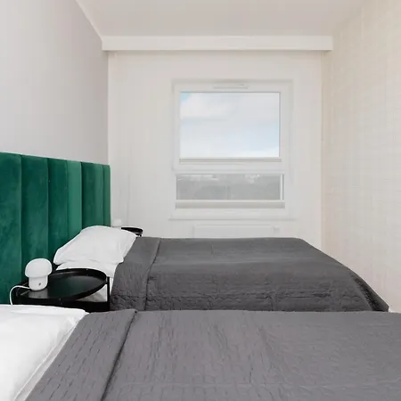 9Th Floor Green And Grey Apartment In Gdansk Brzezno With Two Bedrooms And Parking By Noclegi Renters-3