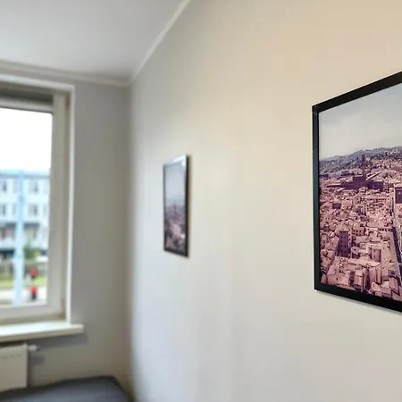 Mmrent Florence Room-3