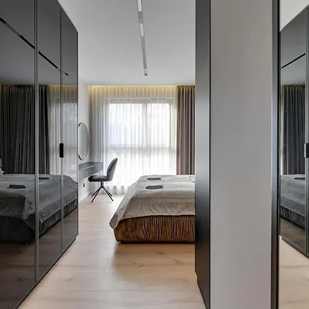 Zajezdnia Wrzeszcz 2 by Grand Apartments-2