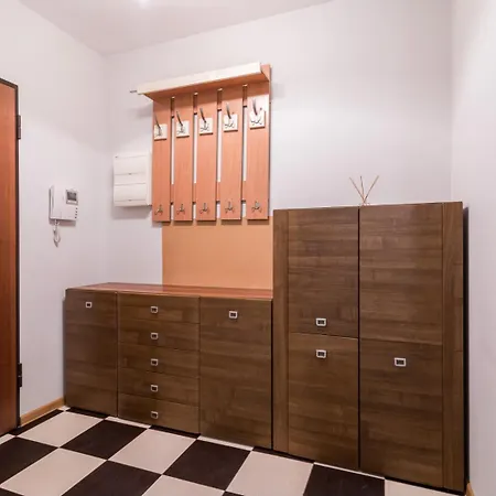 Hub Room - Charming Place, 5 Minutes to Gdańsk Old Town-3