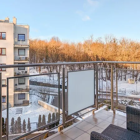 Gdansk City Center Beautiful Modern Building By Noclegi Renters-3