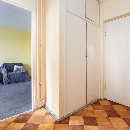 Targ Rybny Standard Apartment By Bookinghost-3