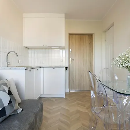 Elite Apartments Podwale Deluxe-2