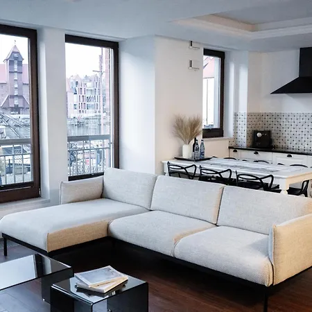 Suite Sixteen Szafarnia-3