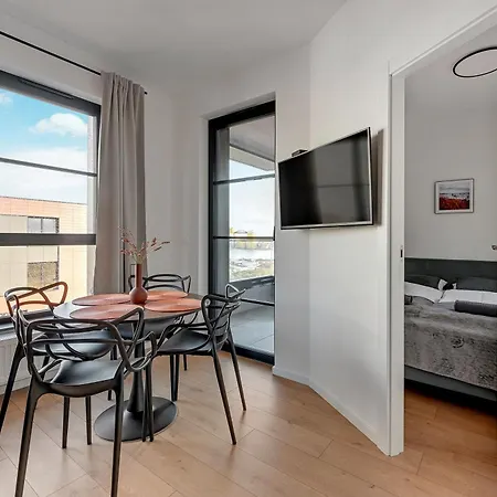Doki Living & Foodhall Apartament Z Widokiem Na Marine Cesarska-3
