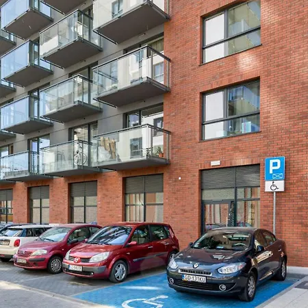 Relax Apartments - Gdansk Central & Parking-3