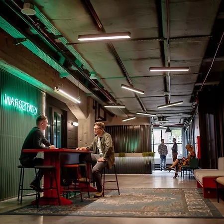 MONTOWNIA Lofts&Experience-2