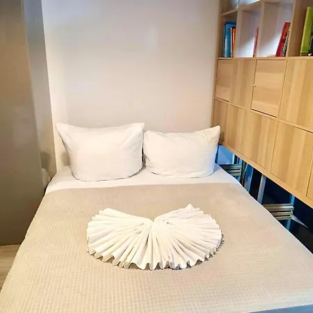 Apartament Drewno i Morze-2