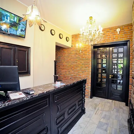 World Hostel - Old Town-3