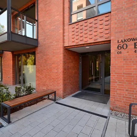 CITYSTAY Scala Śródmieście Apartament z uroczym ogródkiem-3