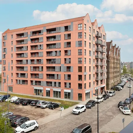 Sky Blue Apartment Chmielna Near Old Town In Gdansk By Noclegi Renters-3