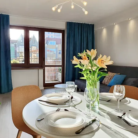Stare Miasto Ogrody By Comfy Apartments-3