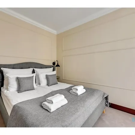 Luna Premium Apartment At Old Town Gdansk-3