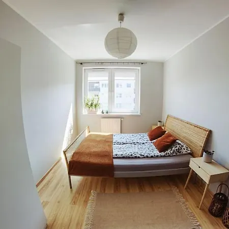 Cozy Apartament Gdańsk Kiełpinek-2