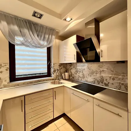 98M2 Apartment Oldtown Yacht Marina-3