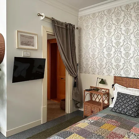 Wicker House-2