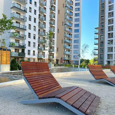 Laura Apartment With Sauna & Gym, 5 Min To Baltic Sea & Polsat Plus Arena-2