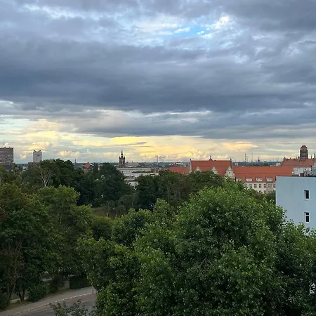Kawalerka blisko Śródmieścia-2