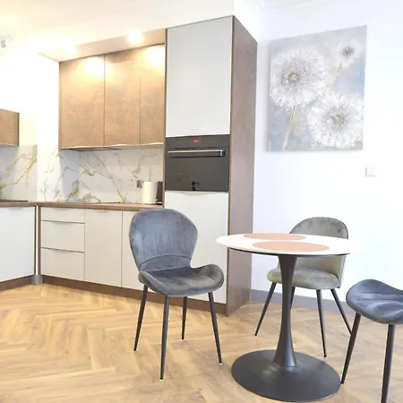 Private Parking, Secure Building - Central Apartments Old Town & Main Station-2