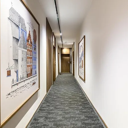 CITYSTAY Scala Śródmieście Apartament z uroczym ogródkiem-2