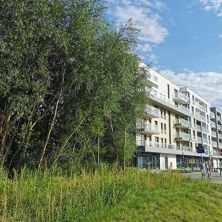 Przystan Letnica 2, Noclegi Plaza 700M-3