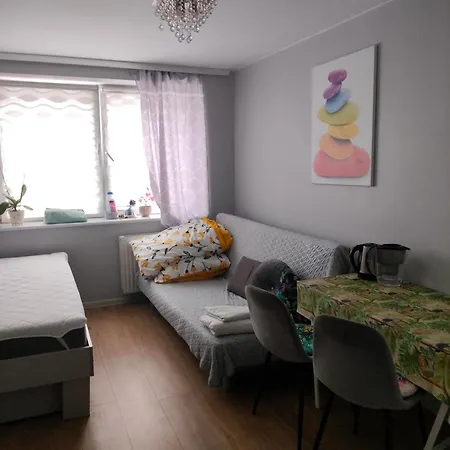 New Rooms 4 Km To Centrum-3