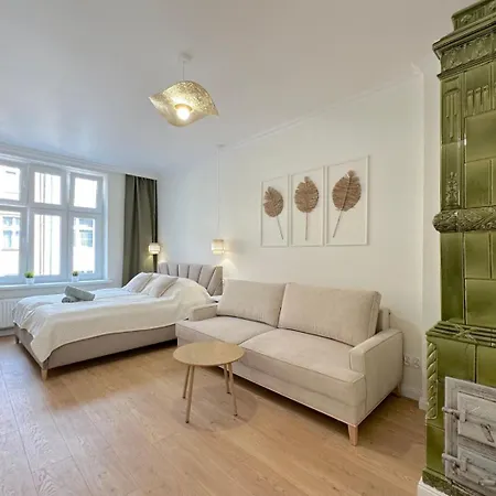 Seredino Green Apartment- Modern Comfort In A Quiet Location, 5 Minutes To Gdansk Old Town & Seaside-3