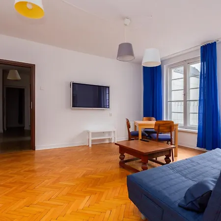 Targ Rybny City View Apartment-3