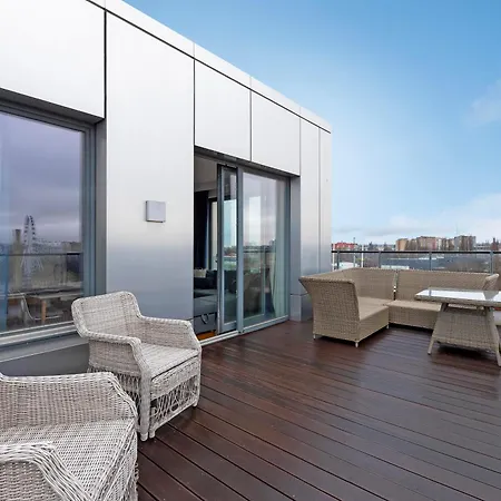 Brabank 457 - Best View By Grand Apartments-2